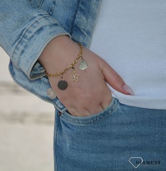 Złota zawieszka na bransoletkę typy charms w kształcie kwiatka idealnie ożywi posiadaną bransoletkę. Zapraszamy! www.zegarki-diament (1).JPG